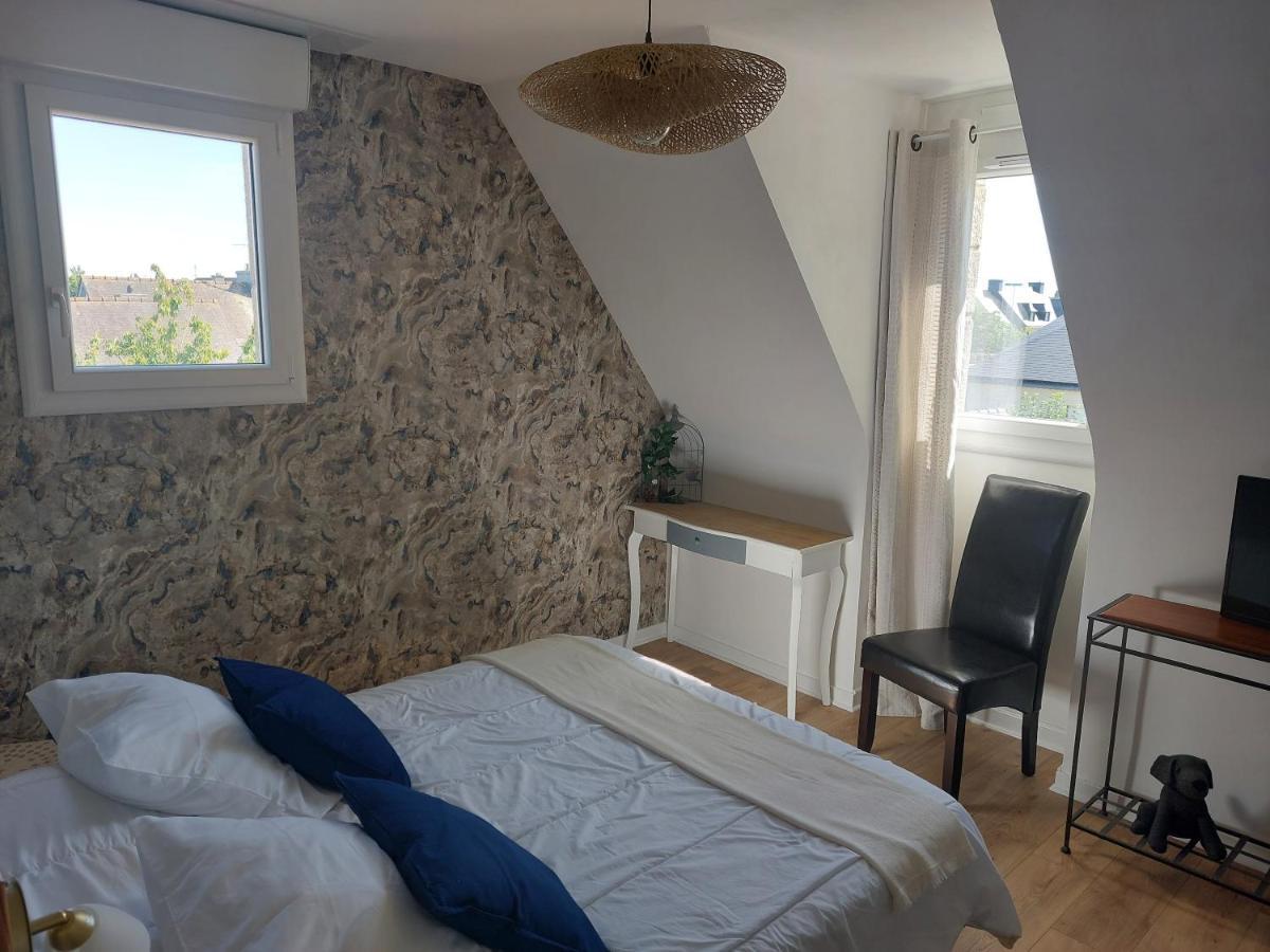 L'Escale D'Armor Bed and Breakfast Loudéac Exteriör bild