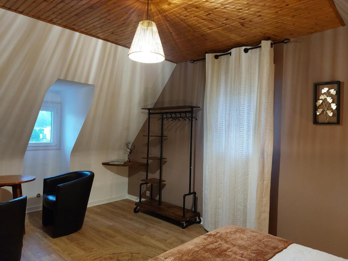 L'Escale D'Armor Bed and Breakfast Loudéac Exteriör bild